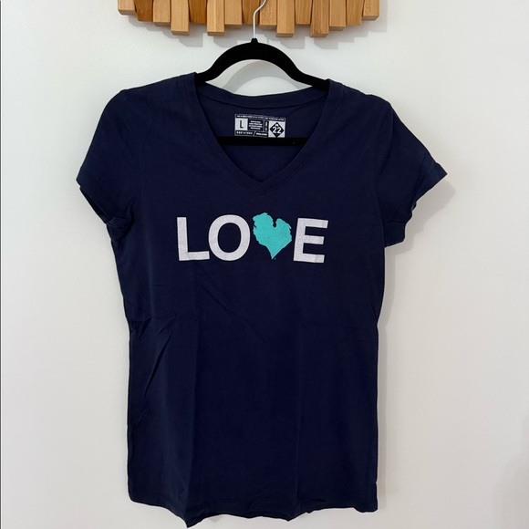 Tops - Women’s M22 “love” t-shirt, Size L